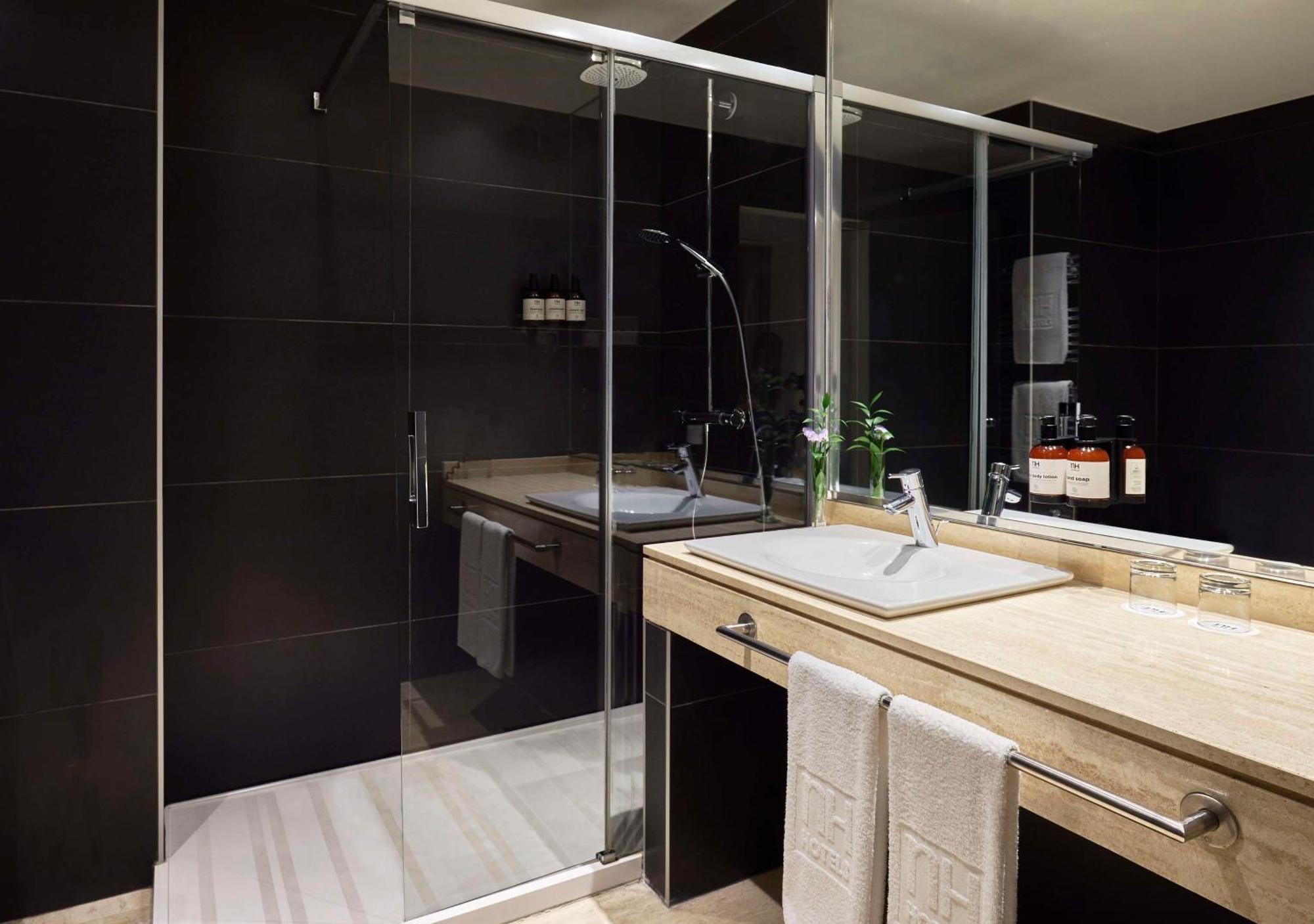Chambre Double Standard avec Vue et Terrasse