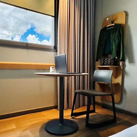 Ibis Budget Madrid Vallecas-2